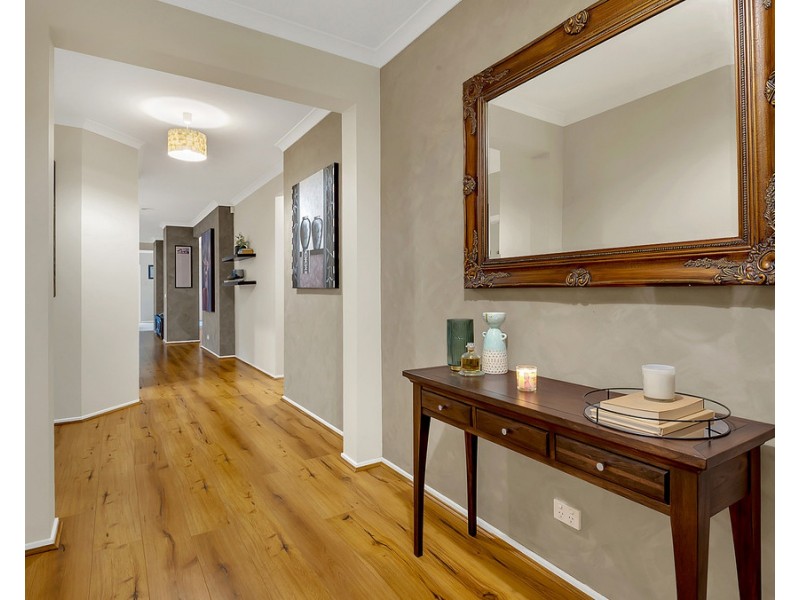 15 Hampton Street, Craigieburn VIC 3064