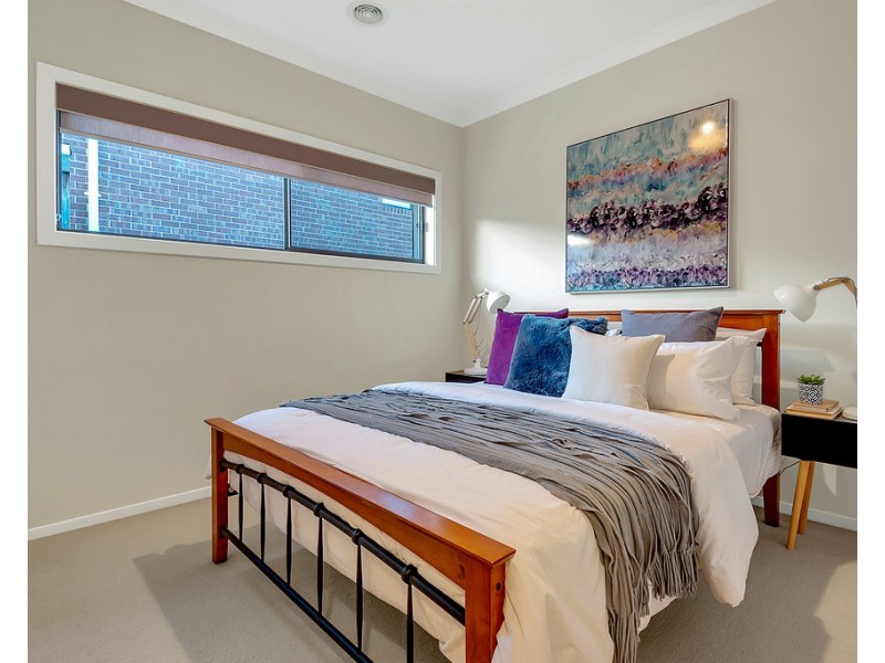 15 Hampton Street, Craigieburn VIC 3064