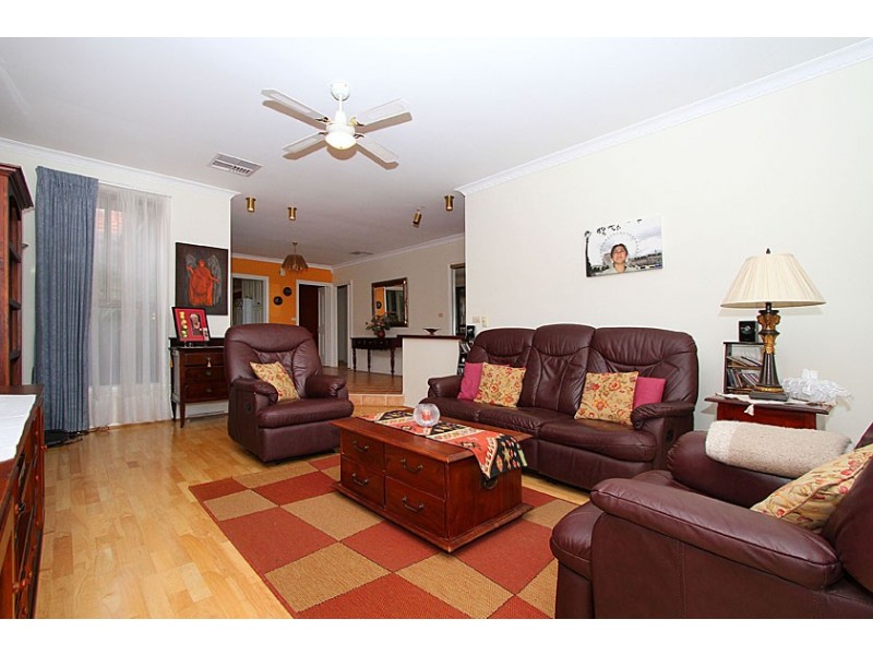3 Metropolitan Avenue, Craigieburn VIC 3064