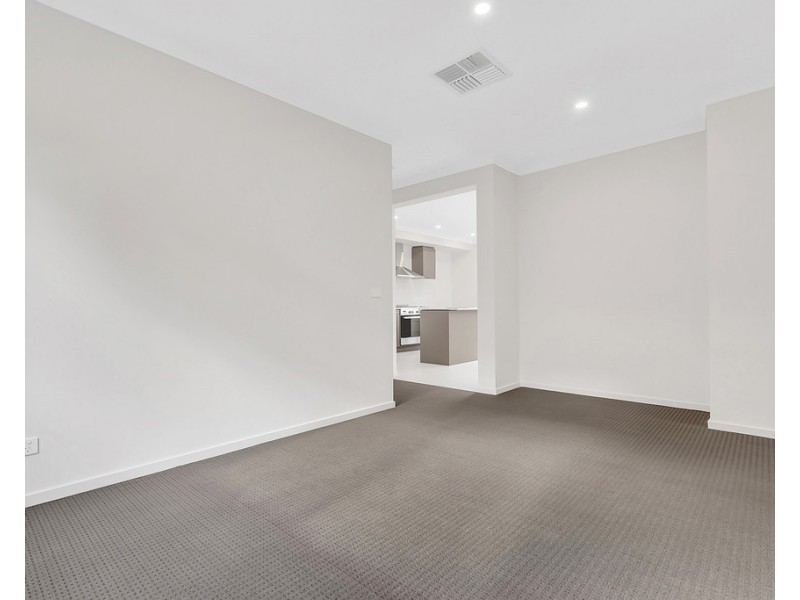 26 Bookham Circuit, Kalkallo VIC 3064