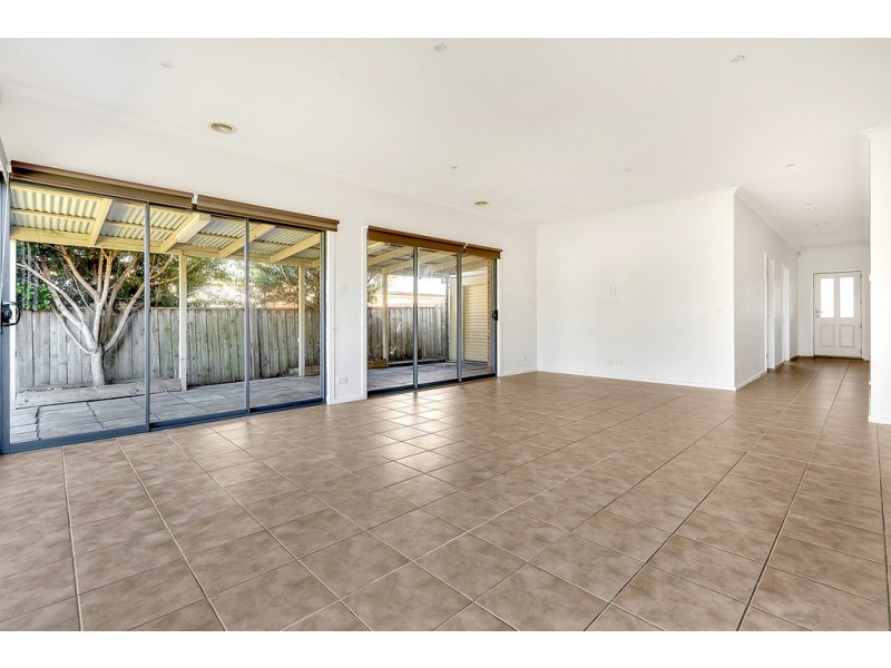 12 Ashville Place, Craigieburn VIC 3064