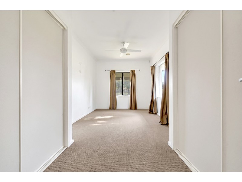 12 Ashville Place, Craigieburn VIC 3064