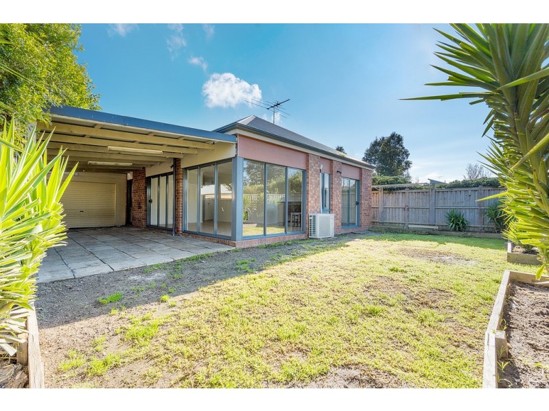 12 Ashville Place, Craigieburn VIC 3064
