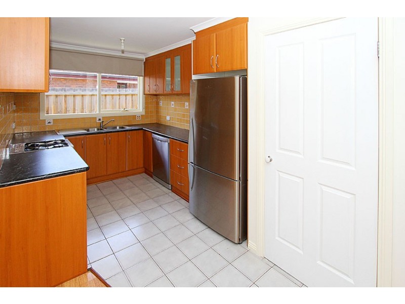 5 Rokeby Crescent, Craigieburn VIC 3064