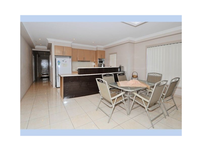 20 Centennial Park Drive, Craigieburn VIC 3064