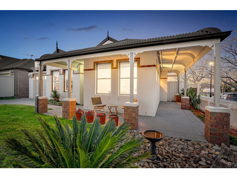 9 Royal Troon Way, Craigieburn VIC 3064