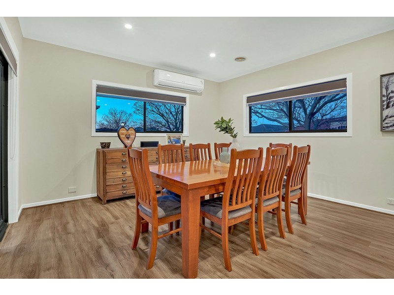 9 Royal Troon Way, Craigieburn VIC 3064