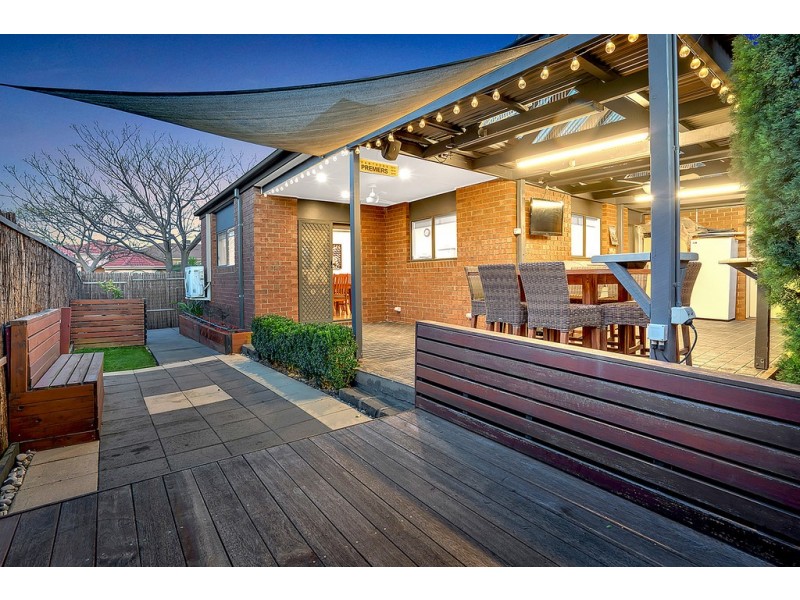 9 Royal Troon Way, Craigieburn VIC 3064