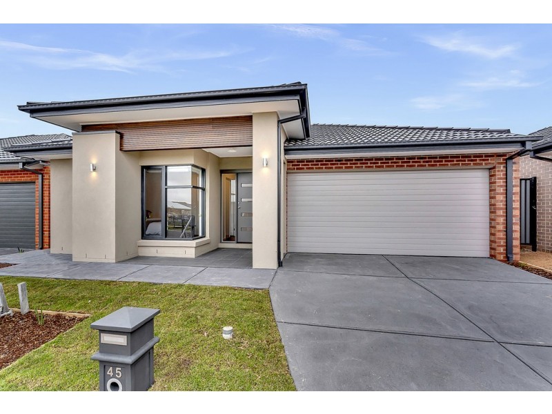 45 Angophora Crescent, Craigieburn VIC 3064