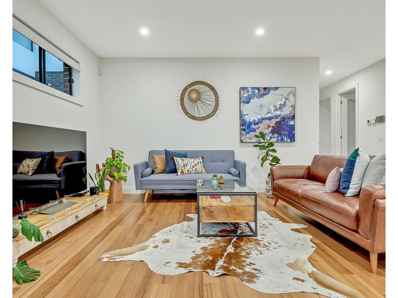 19 Troidini Entrance, Mickleham VIC 3064