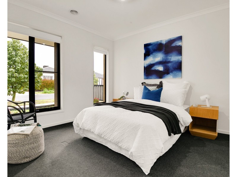 47 Loudon Circuit, Craigieburn VIC 3064