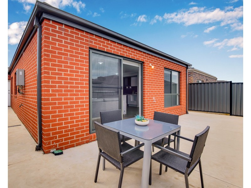 47 Loudon Circuit, Craigieburn VIC 3064