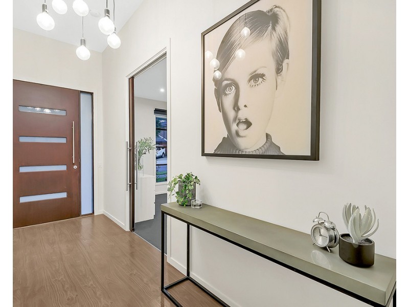 4 Hampstead Place, Craigieburn VIC 3064