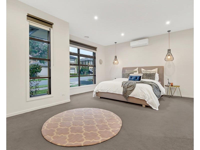 4 Hampstead Place, Craigieburn VIC 3064