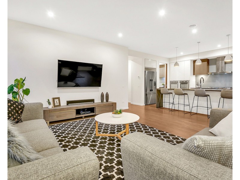 4 Hampstead Place, Craigieburn VIC 3064