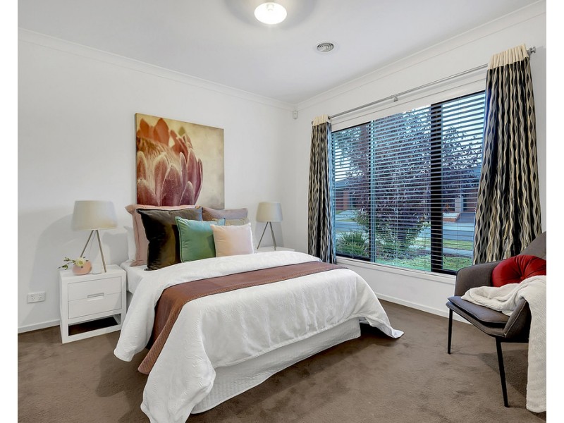 10 Eminence Way, Craigieburn VIC 3064