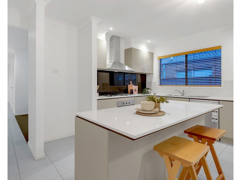 10 Eminence Way, Craigieburn VIC 3064