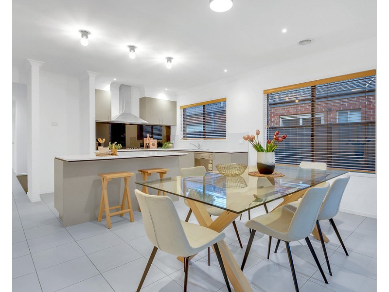 10 Eminence Way, Craigieburn VIC 3064