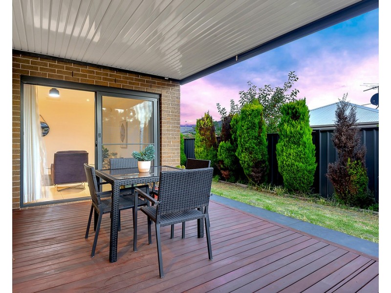 10 Eminence Way, Craigieburn VIC 3064