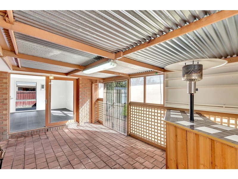 11 Silverton Court, Craigieburn VIC 3064