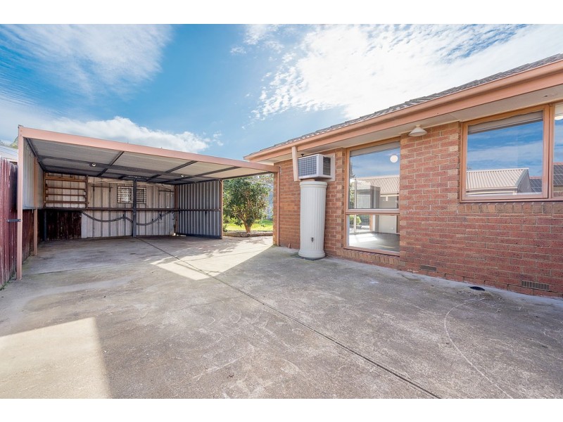 11 Silverton Court, Craigieburn VIC 3064