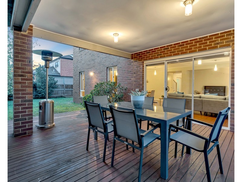 19 Bellfield Drive, Craigieburn VIC 3064