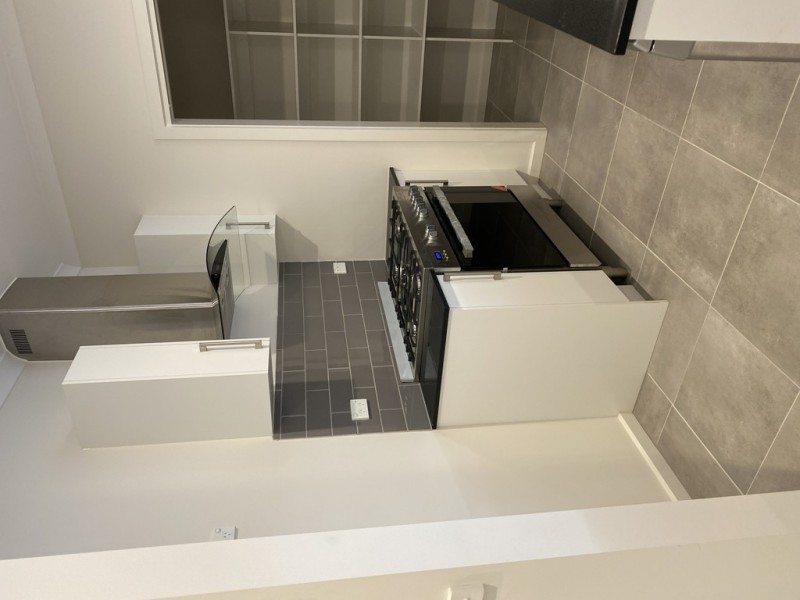 8 Oregan Way, Roxburgh Park VIC 3064