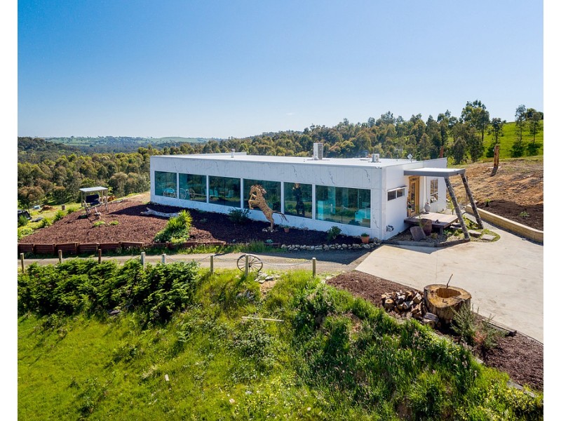 250 Smiths Lane, Sunday Creek VIC 3658