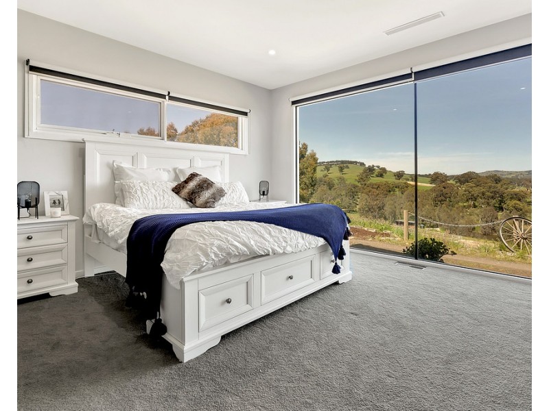 250 Smiths Lane, Sunday Creek VIC 3658