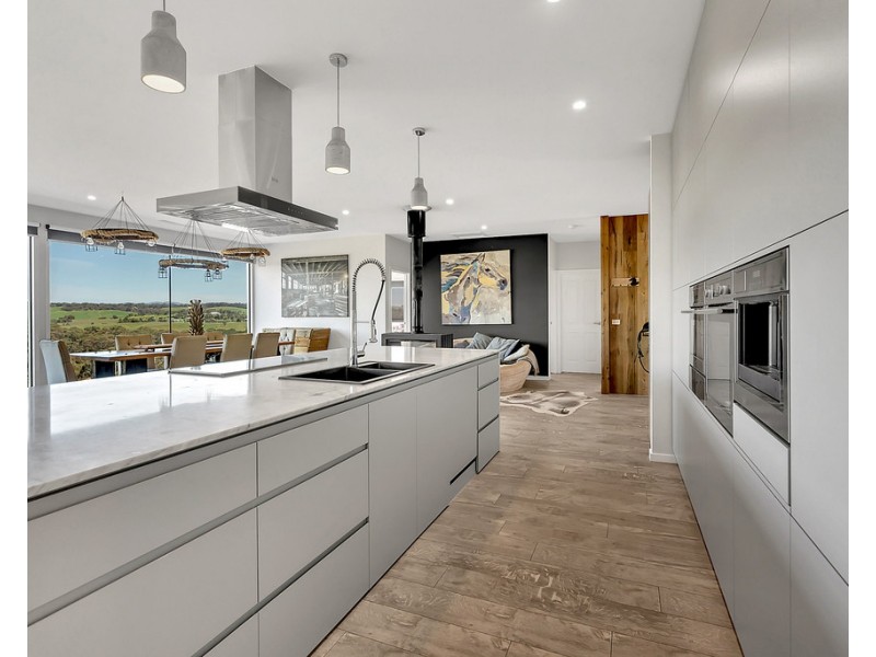 250 Smiths Lane, Sunday Creek VIC 3658