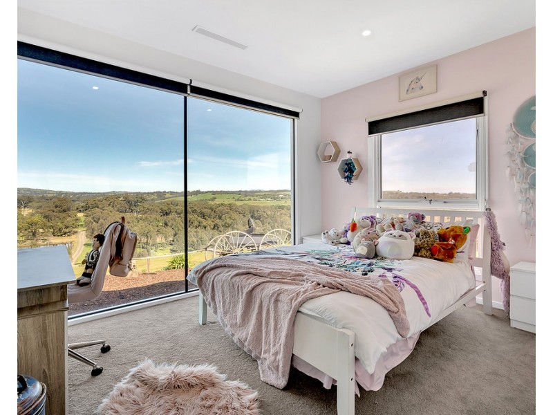 250 Smiths Lane, Sunday Creek VIC 3658