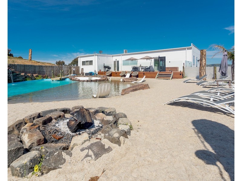 250 Smiths Lane, Sunday Creek VIC 3658