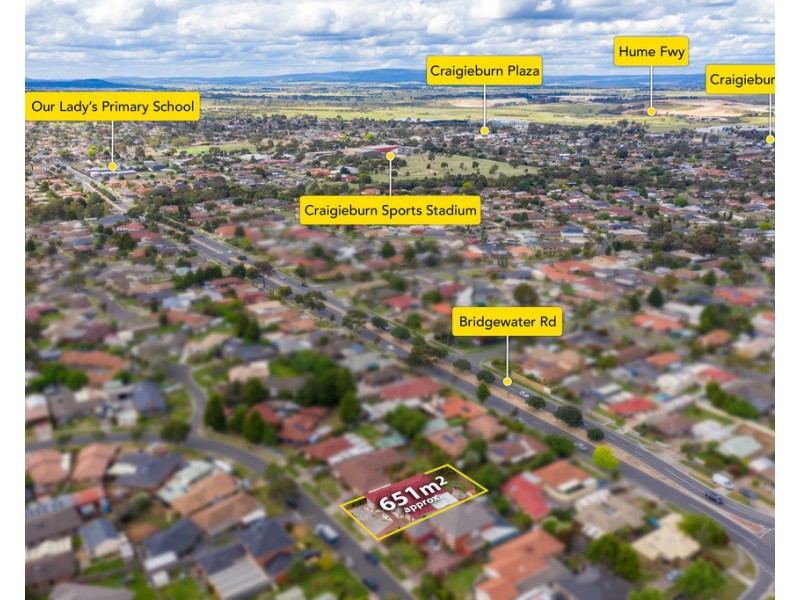 8 Pembroke Crescent, Craigieburn VIC 3064