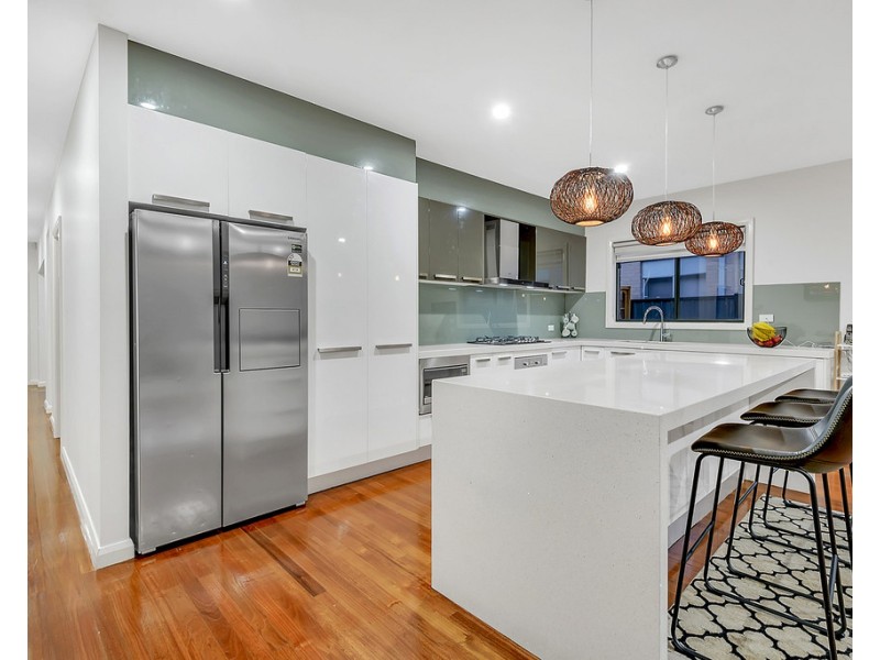 9 Folger Road, Craigieburn VIC 3064