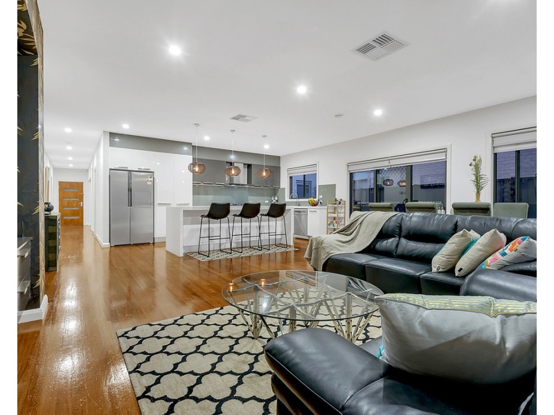 9 Folger Road, Craigieburn VIC 3064