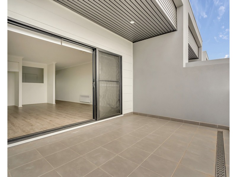 8 Ganges Road, Craigieburn VIC 3064