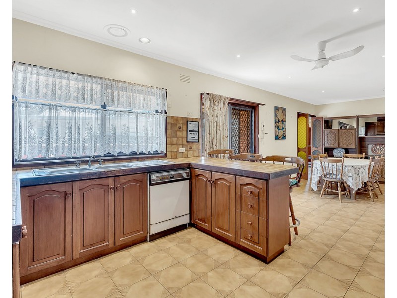 13 Una Street, Sunshine VIC 3020