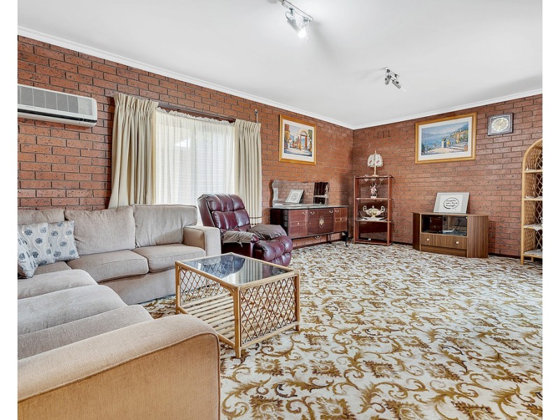 13 Una Street, Sunshine VIC 3020