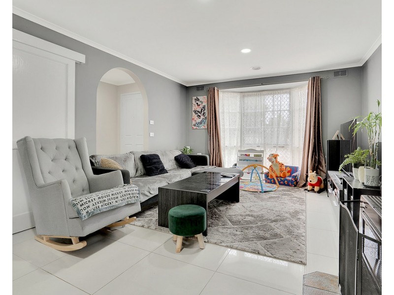 5 Renwick Close, Craigieburn VIC 3064