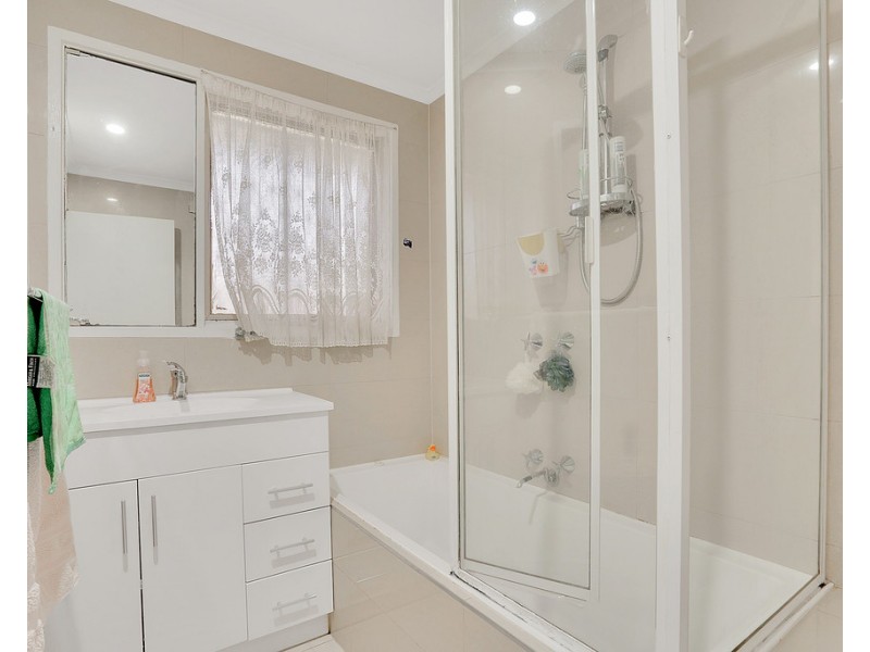 5 Renwick Close, Craigieburn VIC 3064