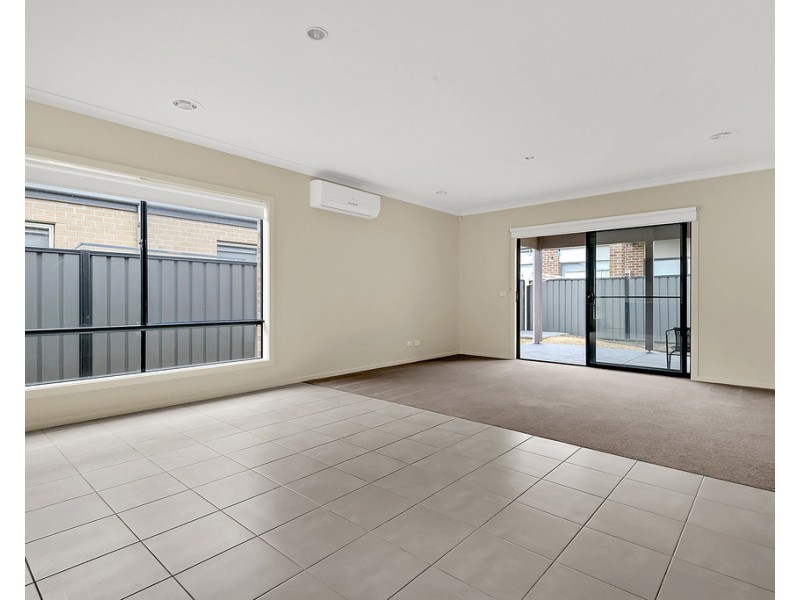 63 Gateshead Street, Craigieburn VIC 3064