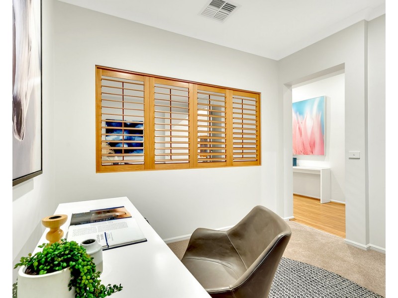 3 Gippsland Way, Craigieburn VIC 3064