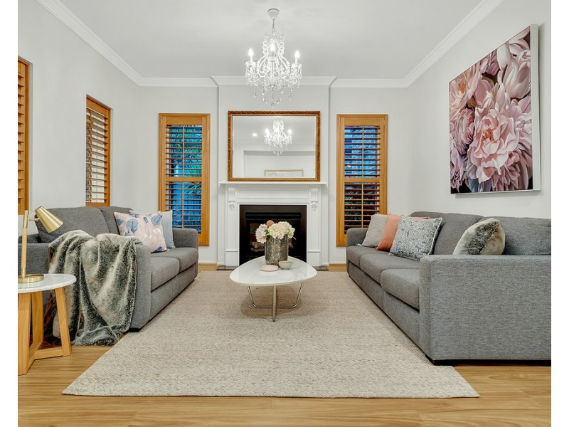 3 Gippsland Way, Craigieburn VIC 3064