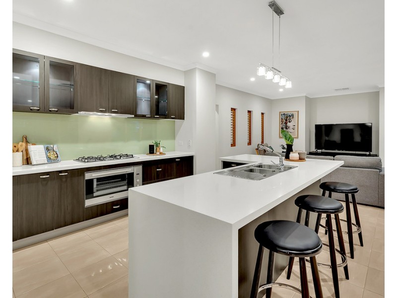 3 Gippsland Way, Craigieburn VIC 3064