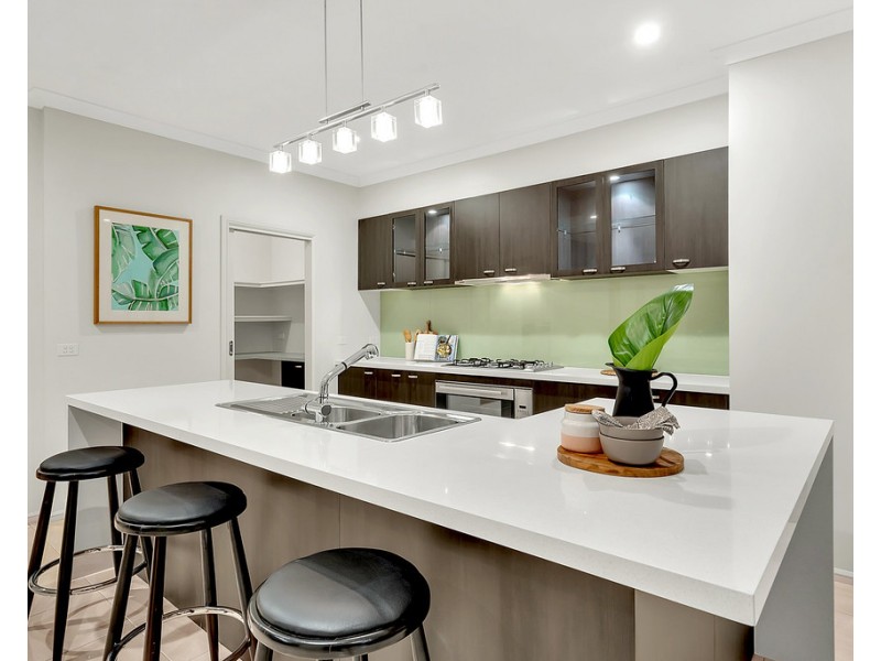 3 Gippsland Way, Craigieburn VIC 3064