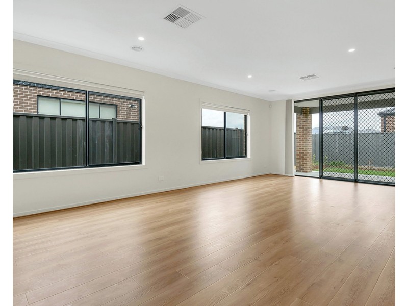 51 Pascal Crescent, Kalkallo VIC 3064