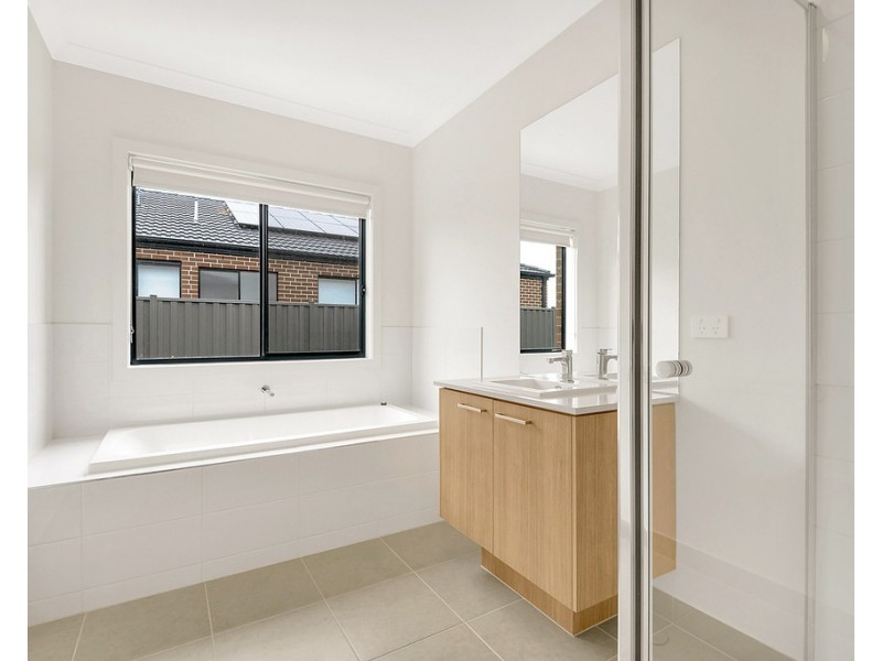 51 Pascal Crescent, Kalkallo VIC 3064