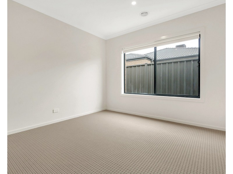 51 Pascal Crescent, Kalkallo VIC 3064