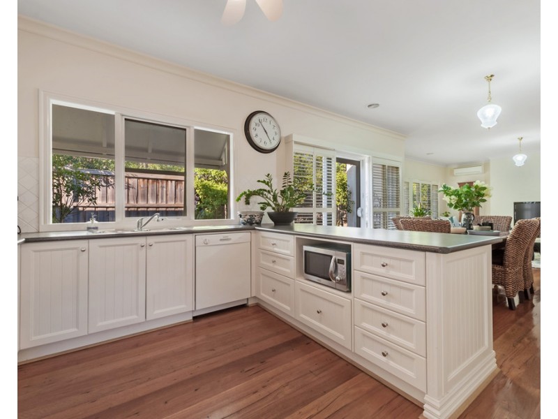 8 Barley Croft Lane, Craigieburn VIC 3064