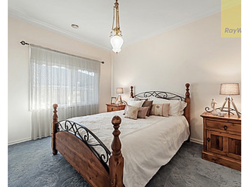 8 Barley Croft Lane, Craigieburn VIC 3064